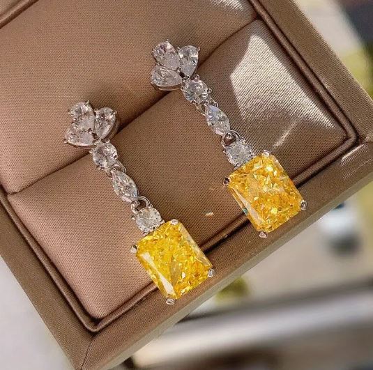 Yellow & White Synthetic Gemstone Dangle Earrings for a Luxurious Banquet Look