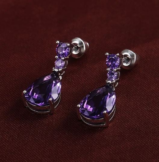 Dazzling Teardrop Earrings: Cubic Zirconia Stud Drop Dangle Elegance