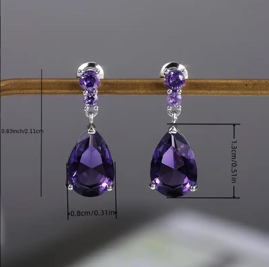 Dazzling Teardrop Earrings: Cubic Zirconia Stud Drop Dangle Elegance